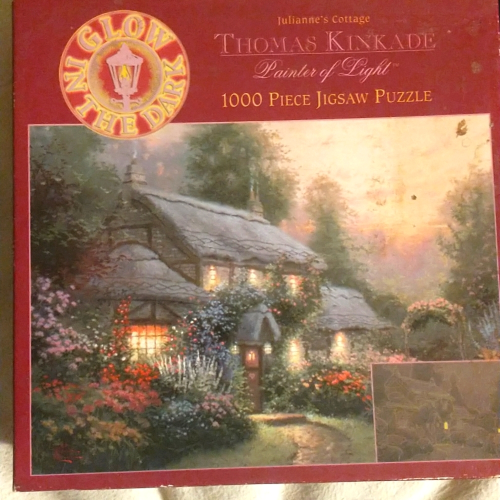 1,000 Piece Glow In The Dark Jigsaw Puzzle Julianne's Cottage by Thomas Kinkade